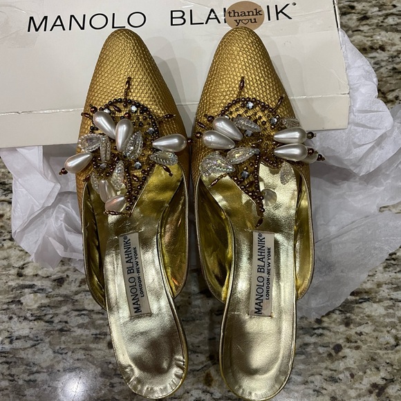 Manolo Blahnik Shoes - COPY - Manolo Blahnik Orientale grosgrain mules